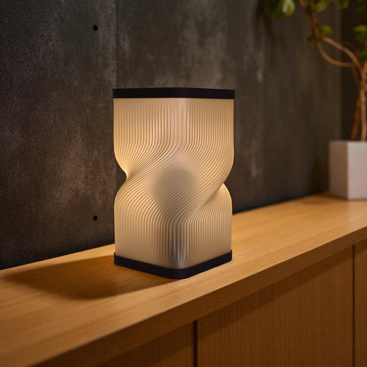 Torsion – Designlampa med tidlös elegans