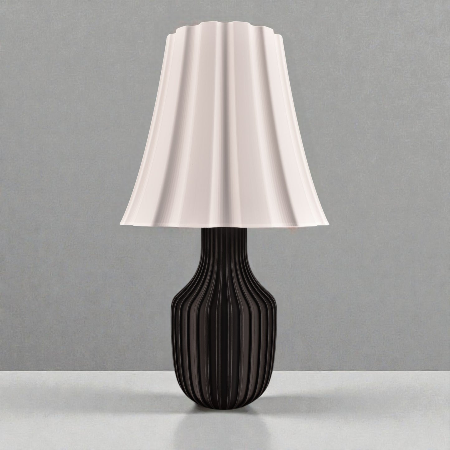 Vesper – Elegant bordslampa som skapar ombonad stämning